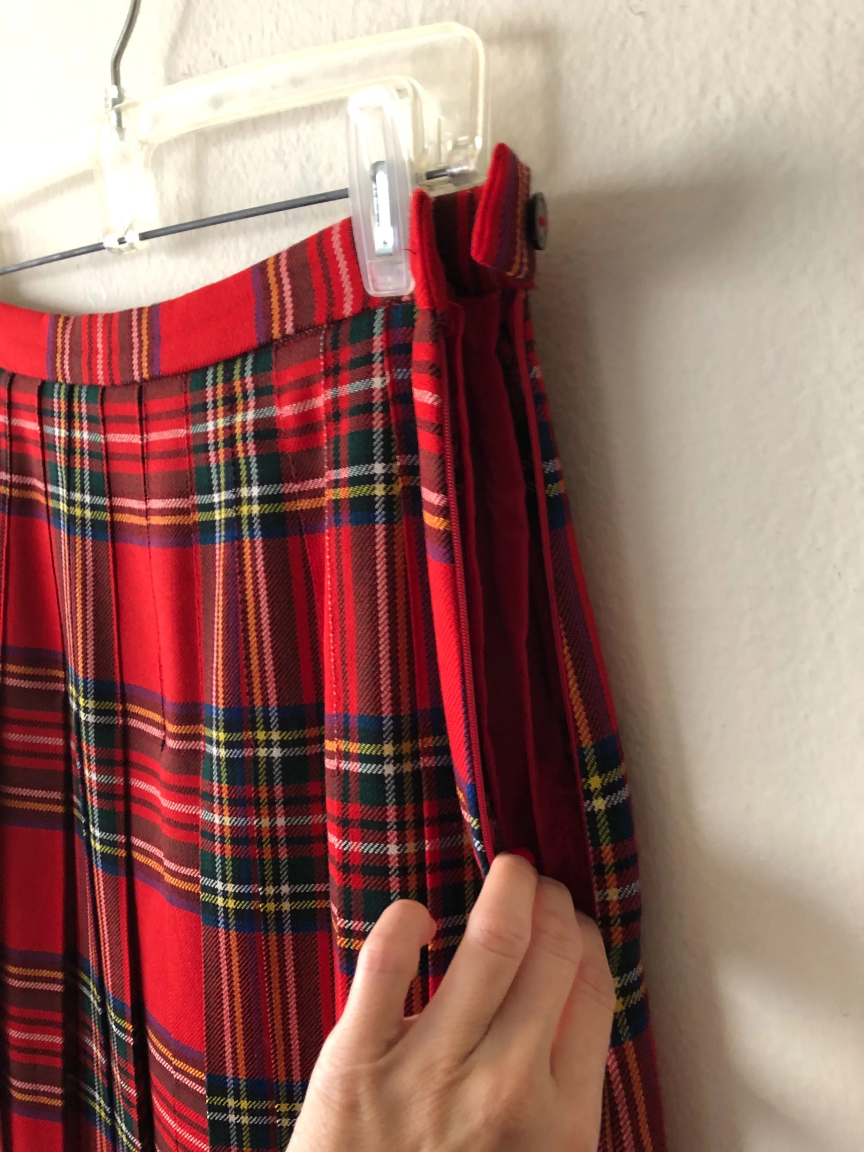 '80’s Wool Pleated Red Tartan Maxi Skirt Dark Academia by Glenscot For Nordstrom