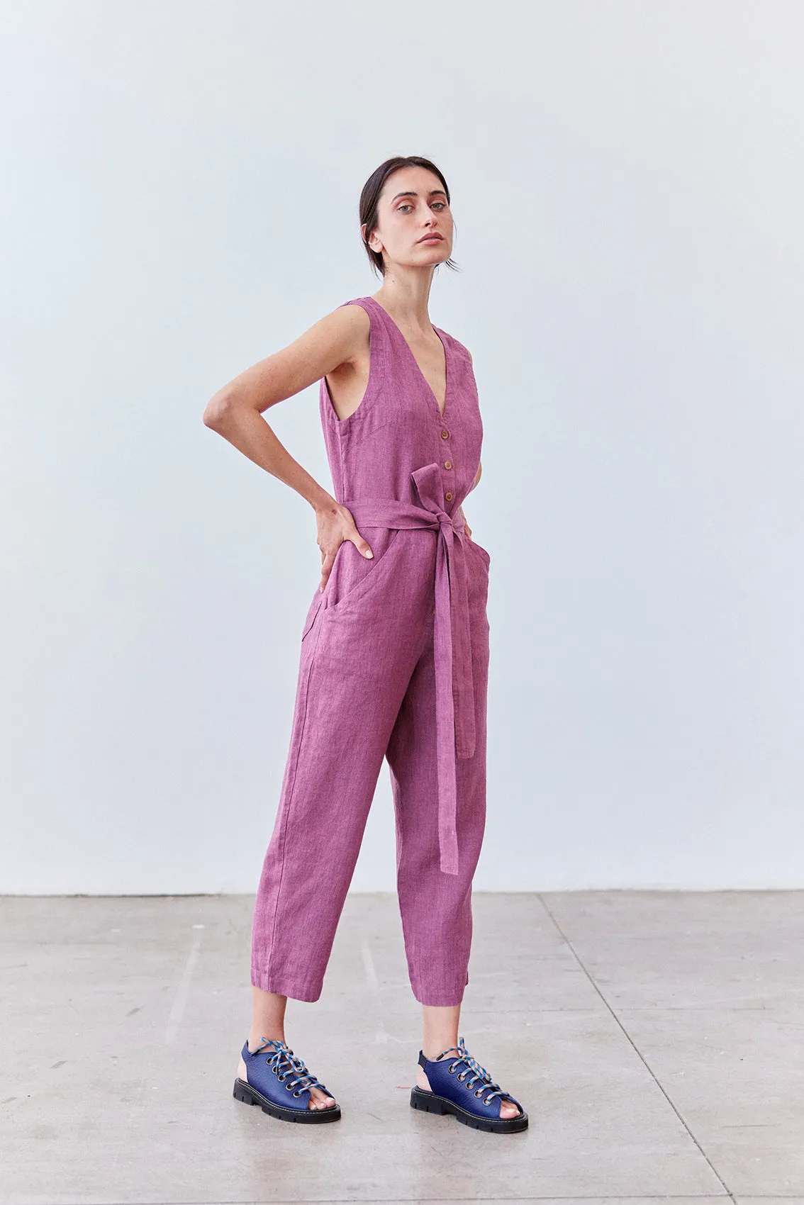 Buttoned Linen Jumpsuit - Ciruela