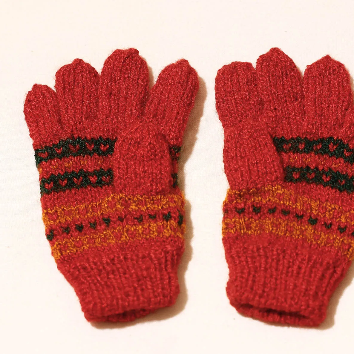 Kumaun Hand Knitted Woolen Gloves (Kids)