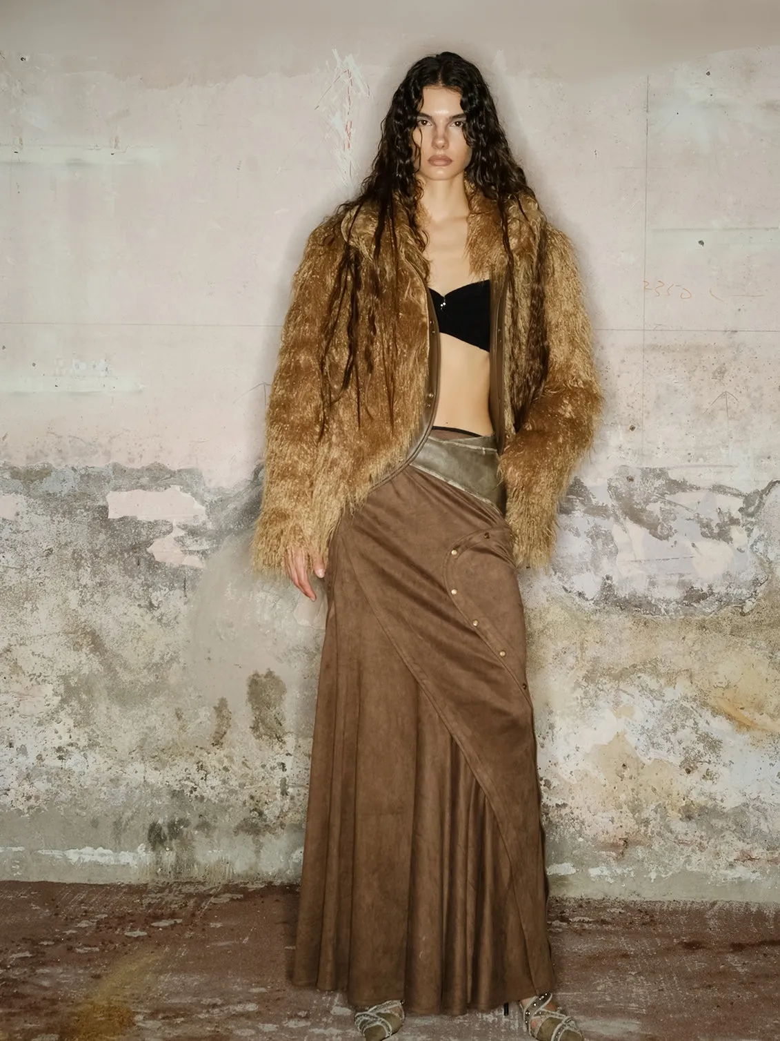 NORTH NODE Avant-Garde Shaggy Faux Fur Coat - Camel and Black