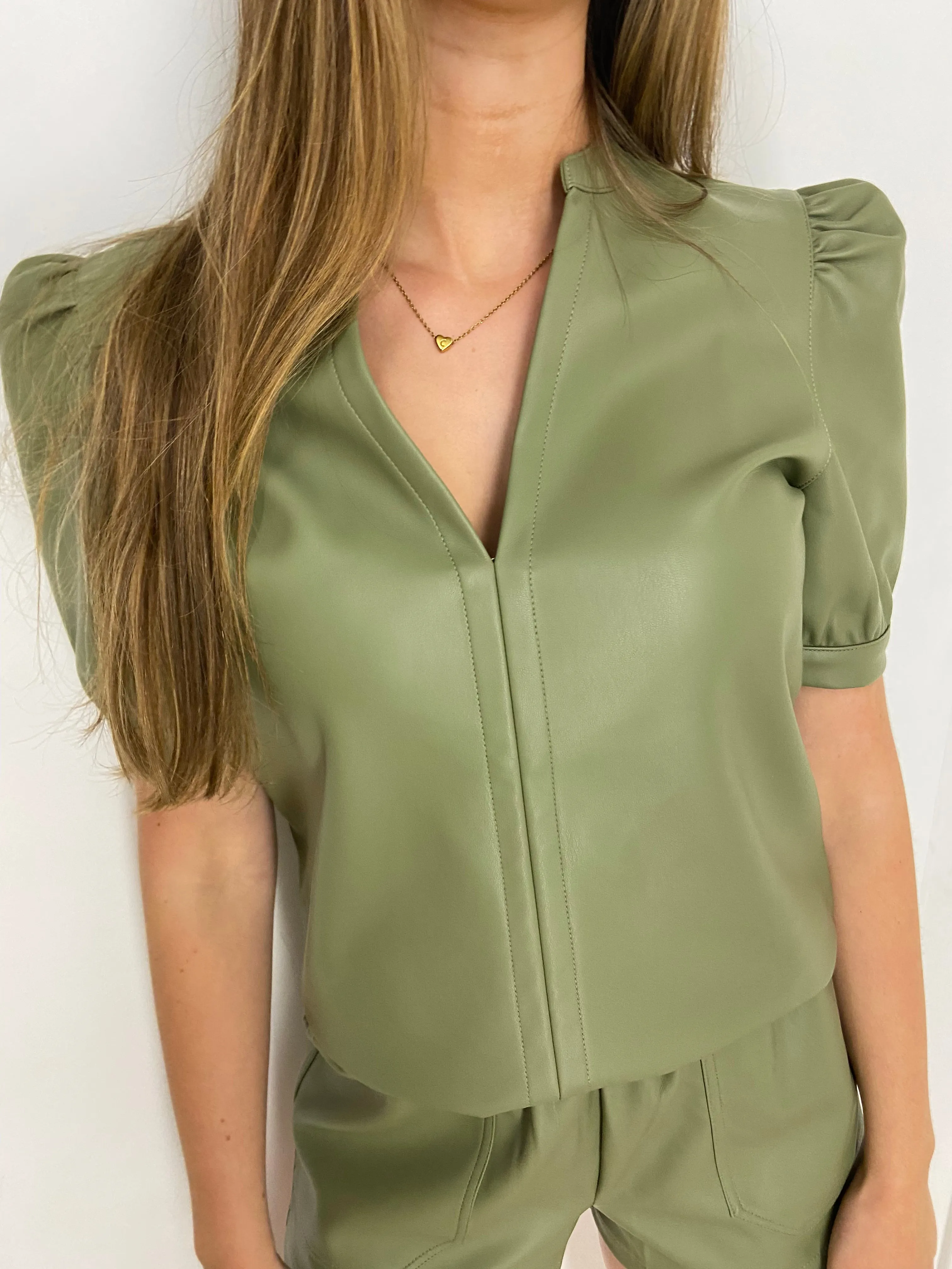 Steve Madden Jane Short Sleeve Top